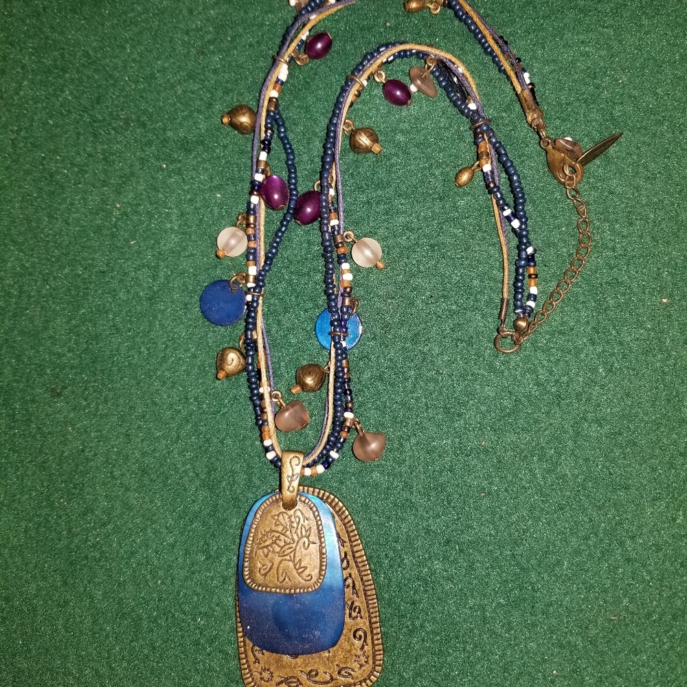 Necklace - Picture 5 of 5